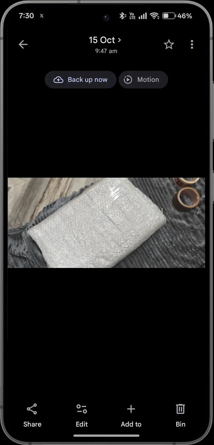 Google Photos photo viewer with each icon numbered