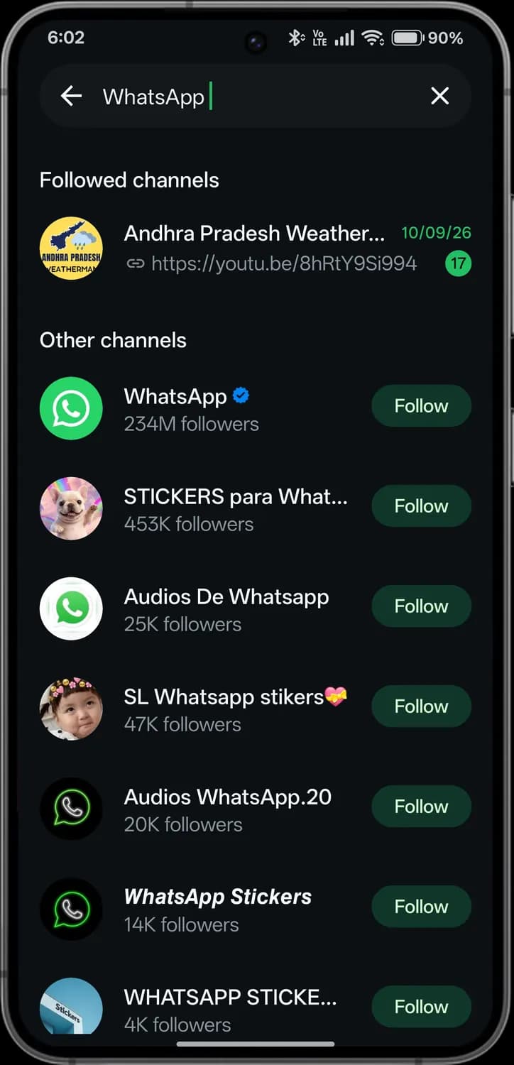 WhatsApp updates tab screen with each icon numbered, screen 3 of 3